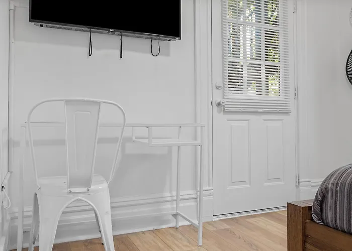 Privatunterkunft Shadyside 2e Bright Modern Private Bedroom With Shared Bathroom Pittsburgh