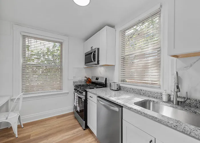 Shadyside 2e Bright Modern Private Bedroom With Shared Bathroom Privatunterkunft *
